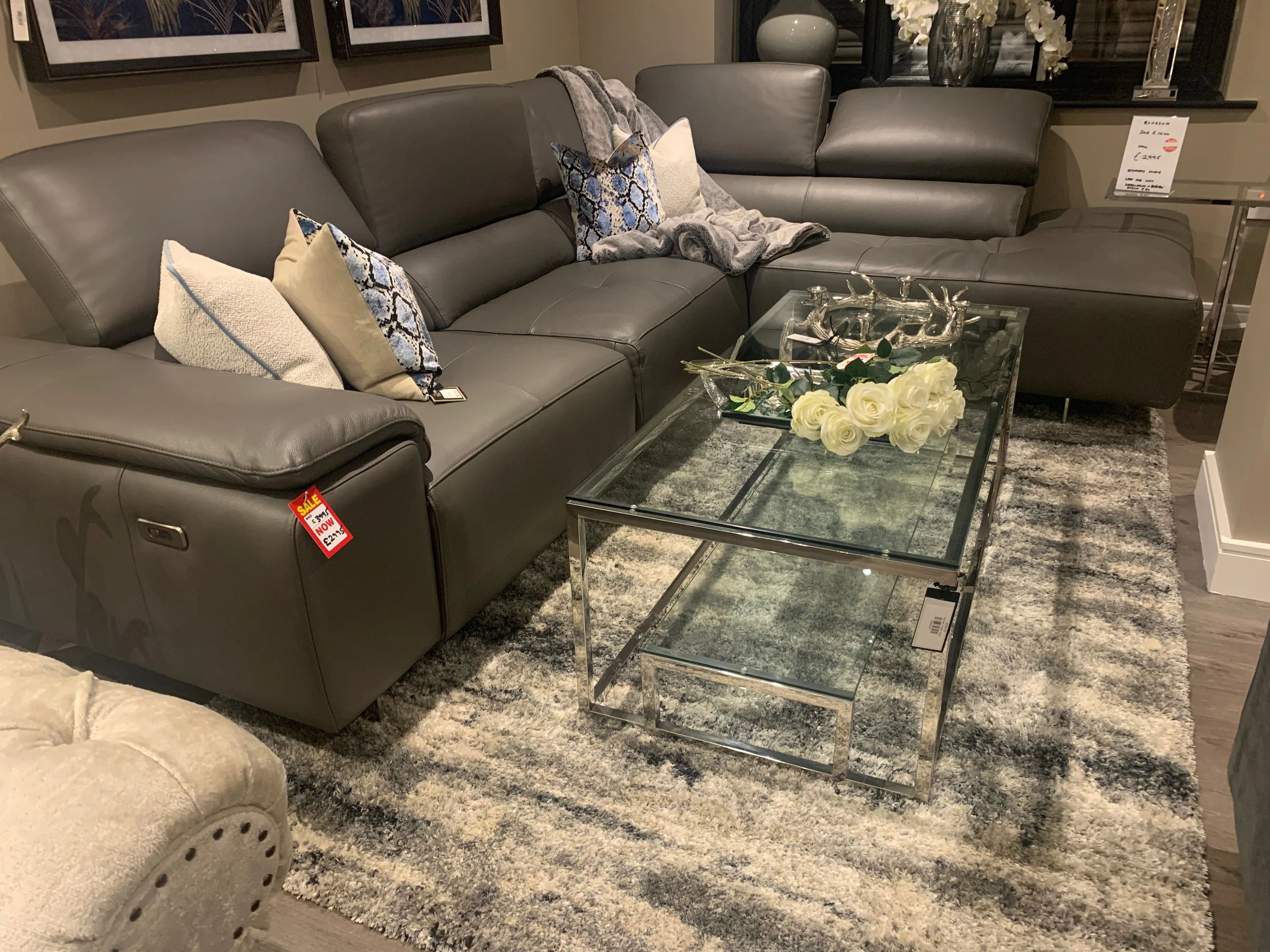 Blossom finest leather sofa deal with recliner reduced save €1000 today