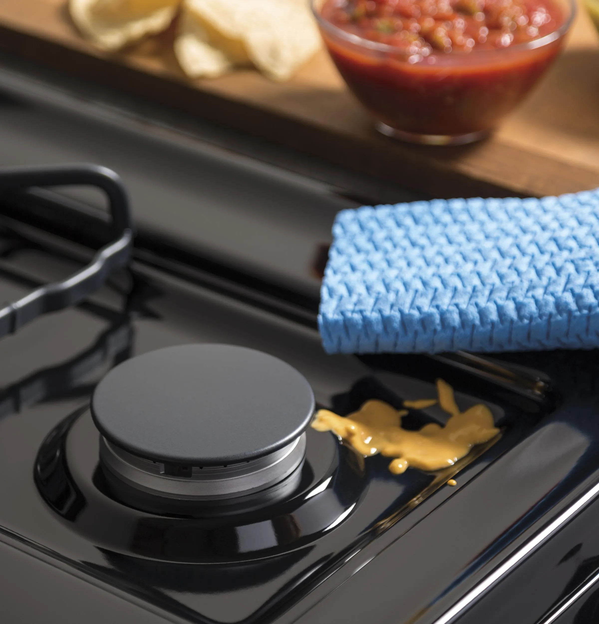 JGBS60REKSS GE® 30" Free-Standing Gas Range